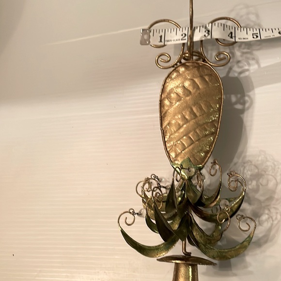 Pineapple 🍍 Detailed Candle Holder -w/ Hanging Clear Beads Must see - unique - Picture 9 of 14